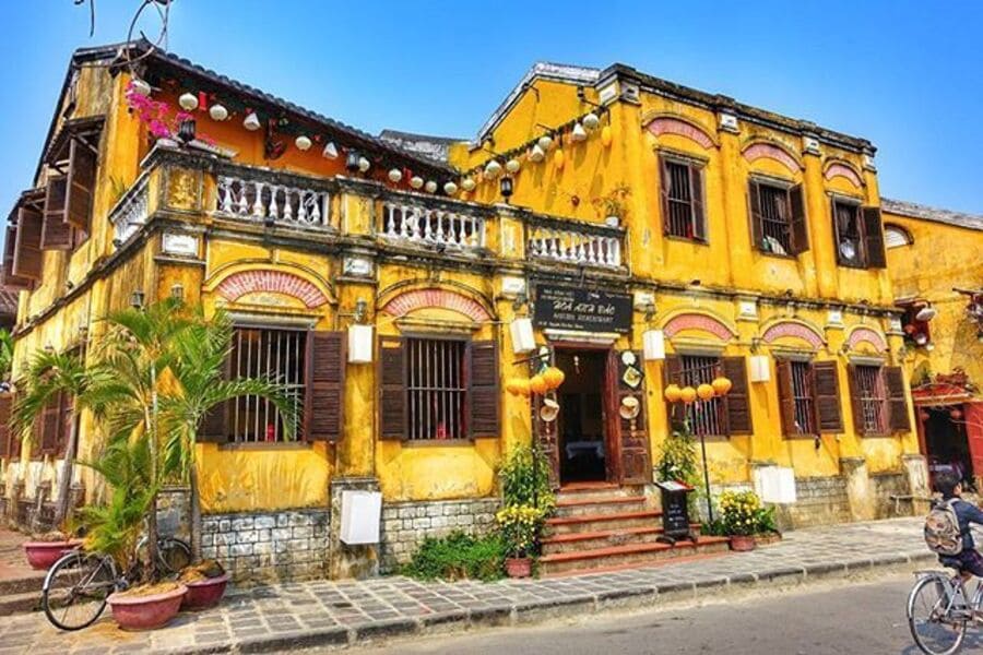 Vietnam Essentials Expedition Tour - 11 Days Vietnam Essentials Expedition Tour - 11 Days