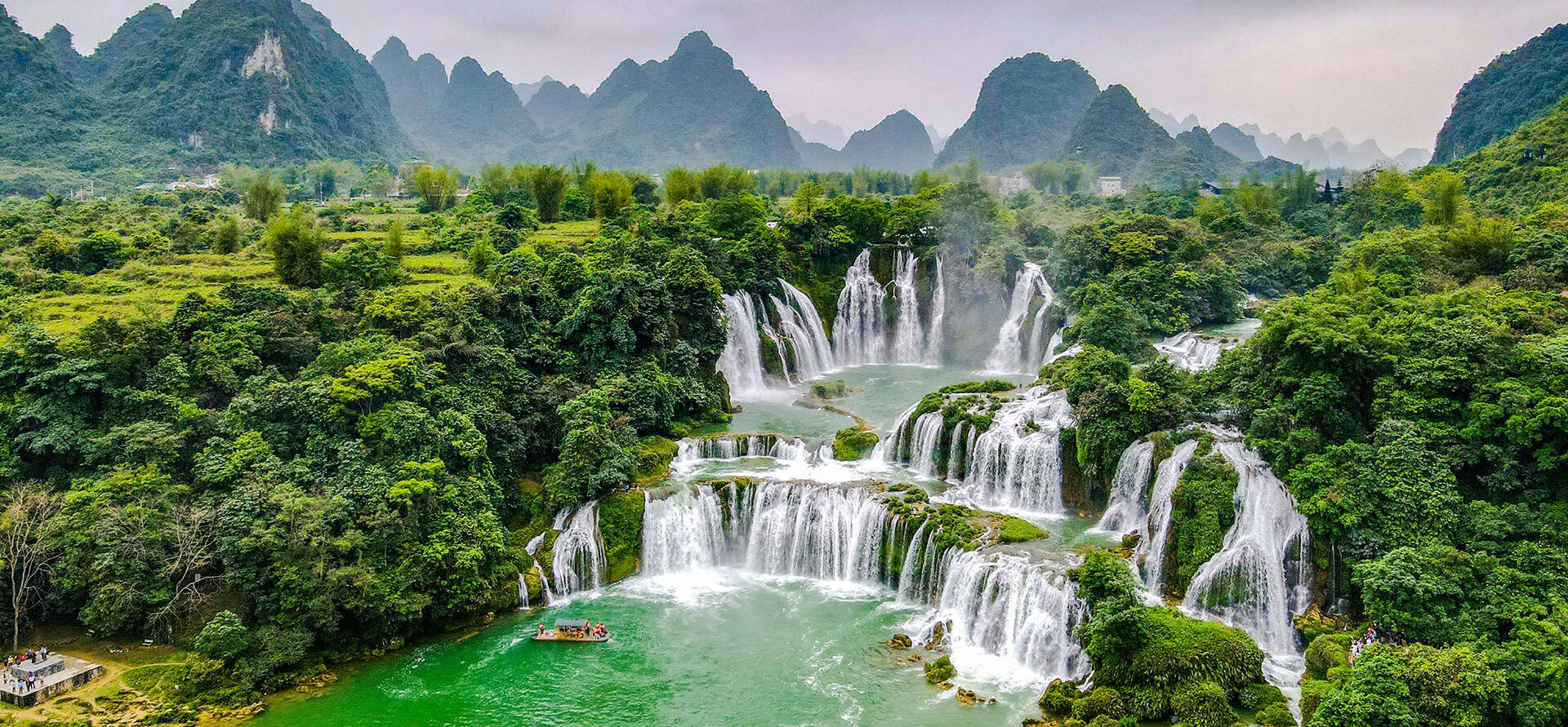 Vietnam Tour Company - Viet Future Profile (2)