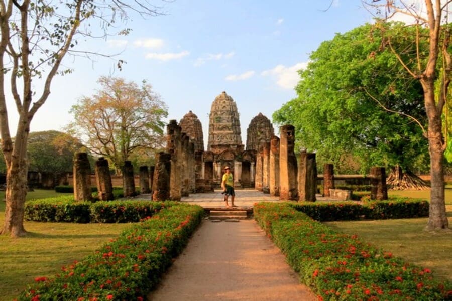 Premium Thailand and Vietnam Tour - 19 Days Premium Thailand and Vietnam Tour - 19 Days