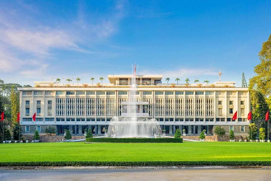 Vietnam Highlights Tour - 8 Days Vietnam Highlights Tour - 8 Days